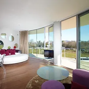 Hotel Tower Plaza
