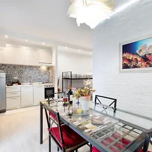 https://loft9-incantevole-vista-mare-con-giardino.riccione-hotels.org