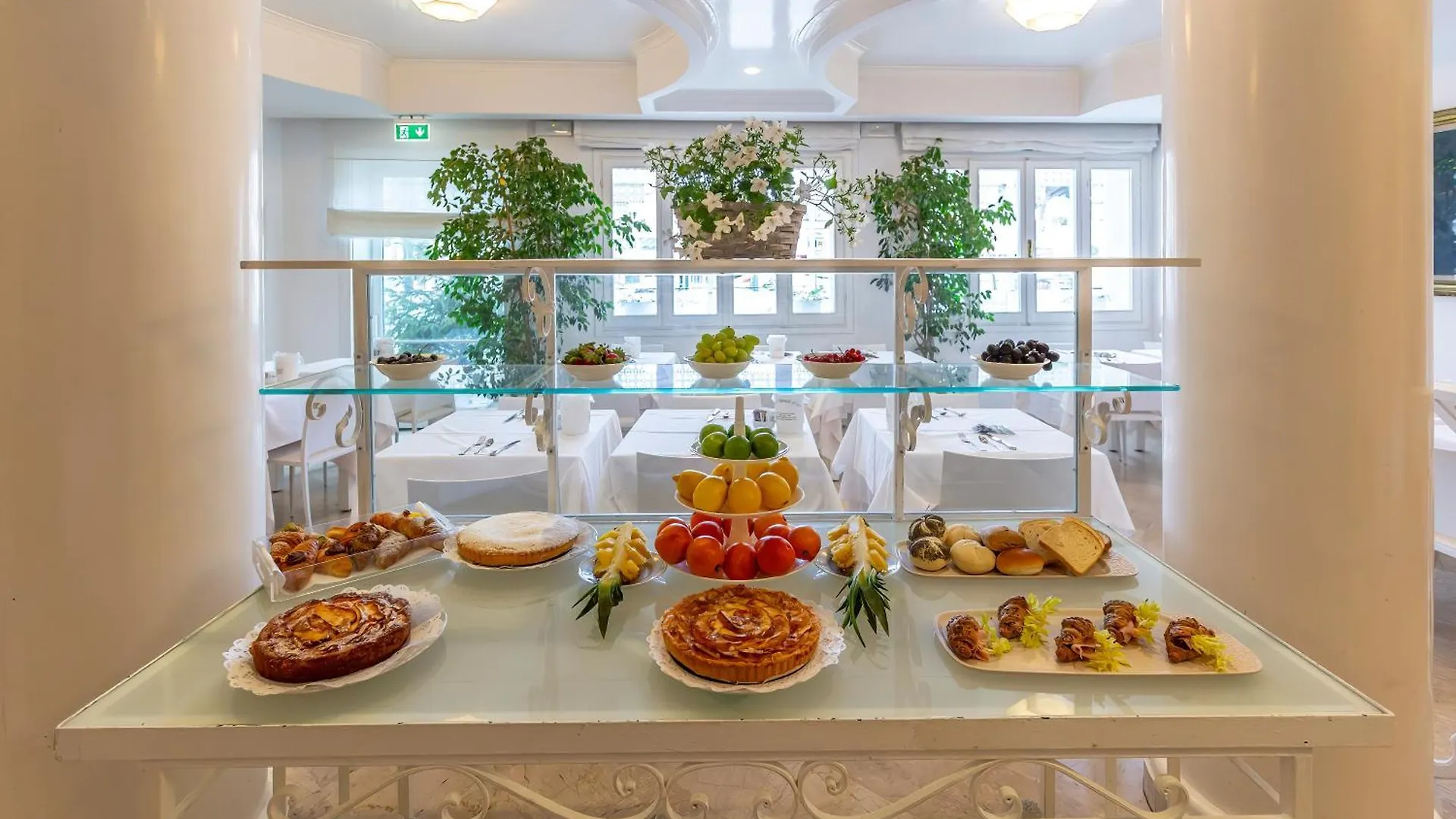 Hotel Al Cavallino Bianco Riccione 4*,  Italie